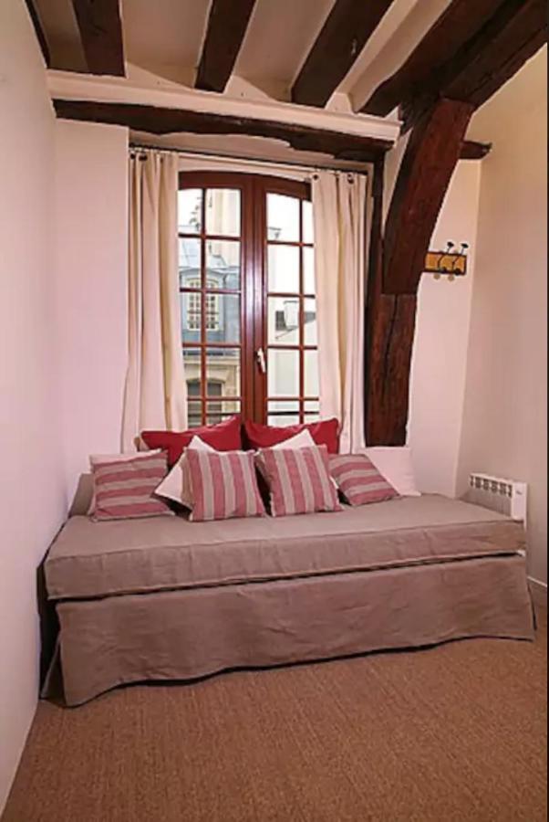 Charming Cosy Triplex In Trendy Marais Apartment Paris Exterior foto